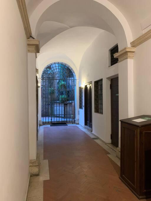 Navona Rhome